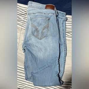 Low-rise super skinny Hollister jeans